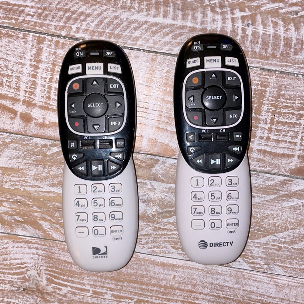 ๐บ 2 DirectTV Remote Controls ๐บ RC71 & RC73 - Picture 2 of 5